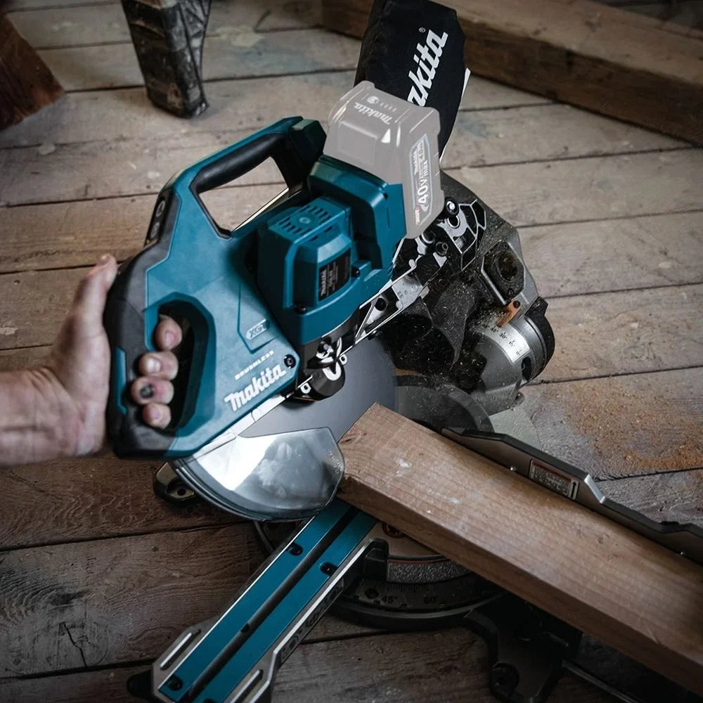 Makita GSL02Z 40V Max XGT Brushless Cordless 8-1/2″ Dual-Bevel image 1