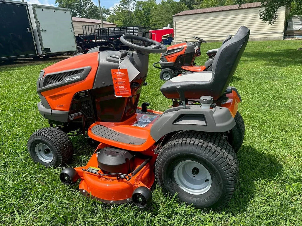 Husqvarna TS 148XK 48″ Lawns Tractors 24HP KOH (Scratch and Dent) image 2