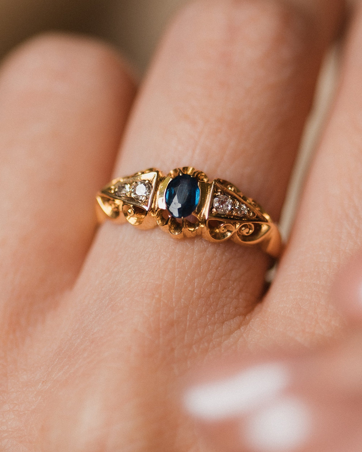 Alma Antique Victorian 18ct Gold Sapphire & Diamond Ring