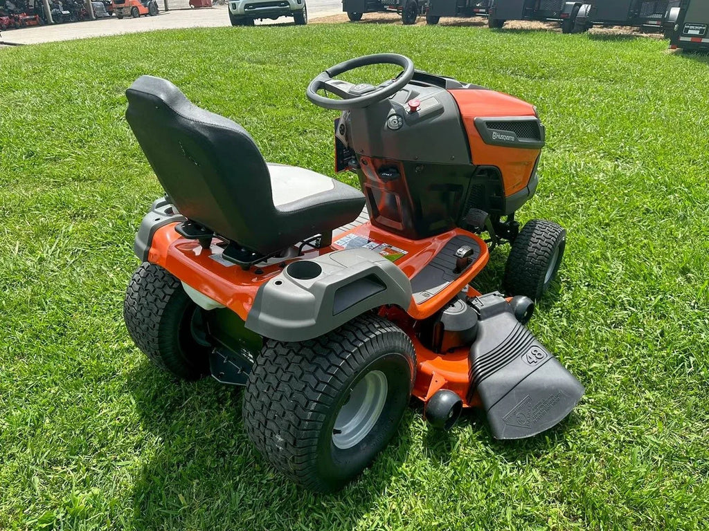 Husqvarna TS 148XK 48″ Lawns Tractors 24HP KOH (Scratch and Dent) image 4