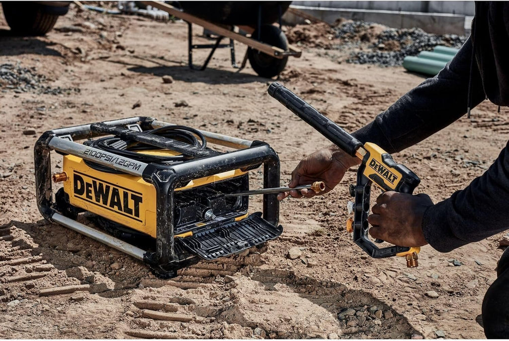 DEWALT Electric Pressure Washer, 2100 PSI, Jobsite Power Washer (DWPW2100) Yellow image 7
