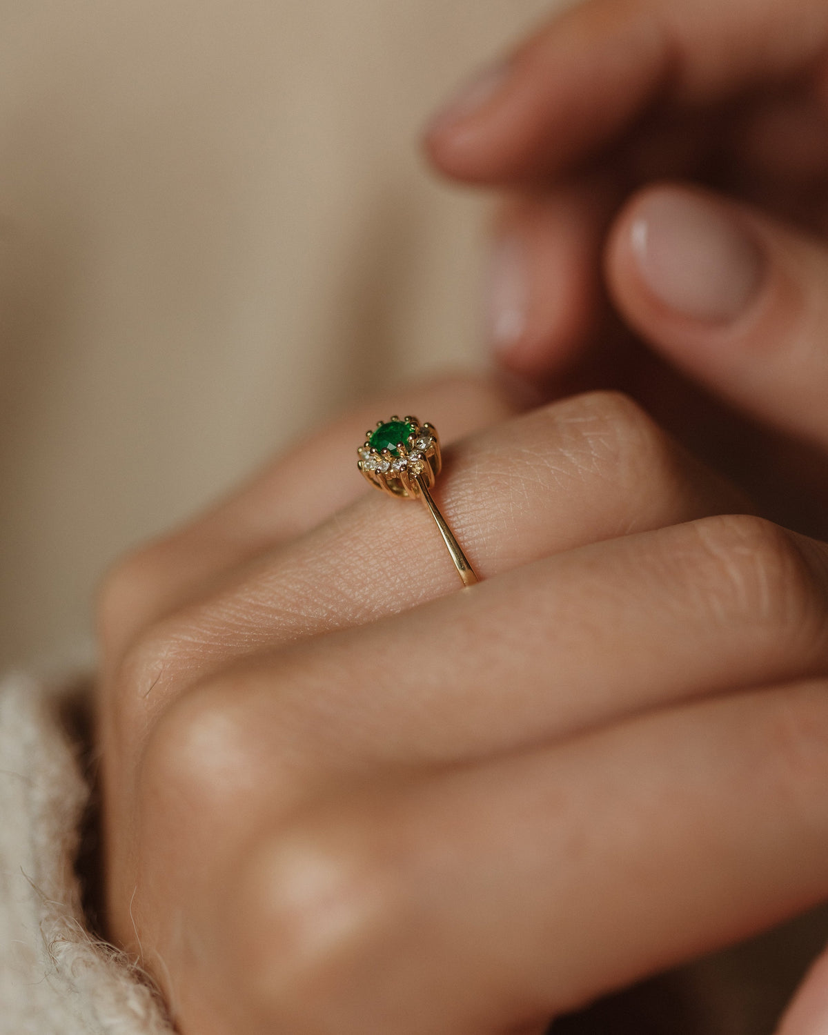 Rosette 1982 Vintage 18ct Gold Emerald & Diamond Cluster Ring