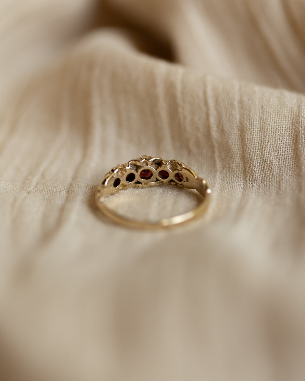 Hilda 1973 Vintage 9ct Gold Garnet Five Stone Ring