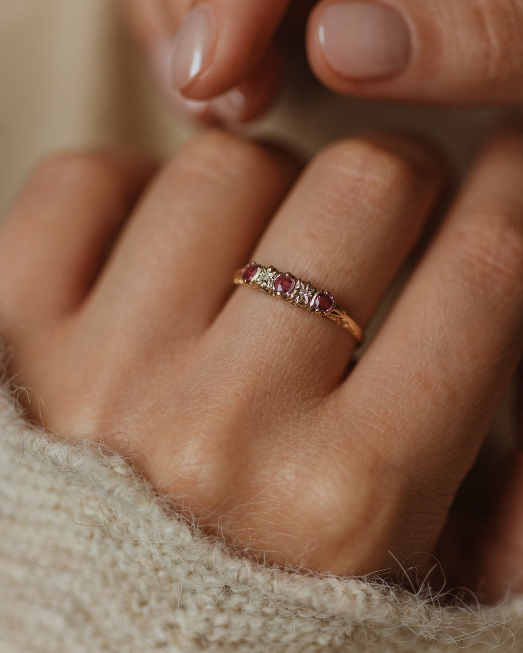 Frances 1989 Vintage 9ct Gold Ruby & Diamond Five Stone Ring