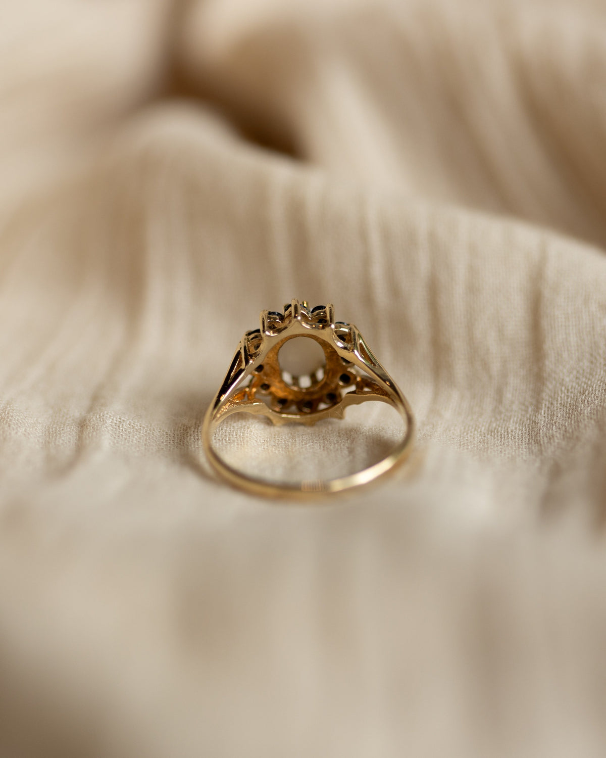 Patty Vintage 9ct Gold Opal & Sapphire Cluster Ring