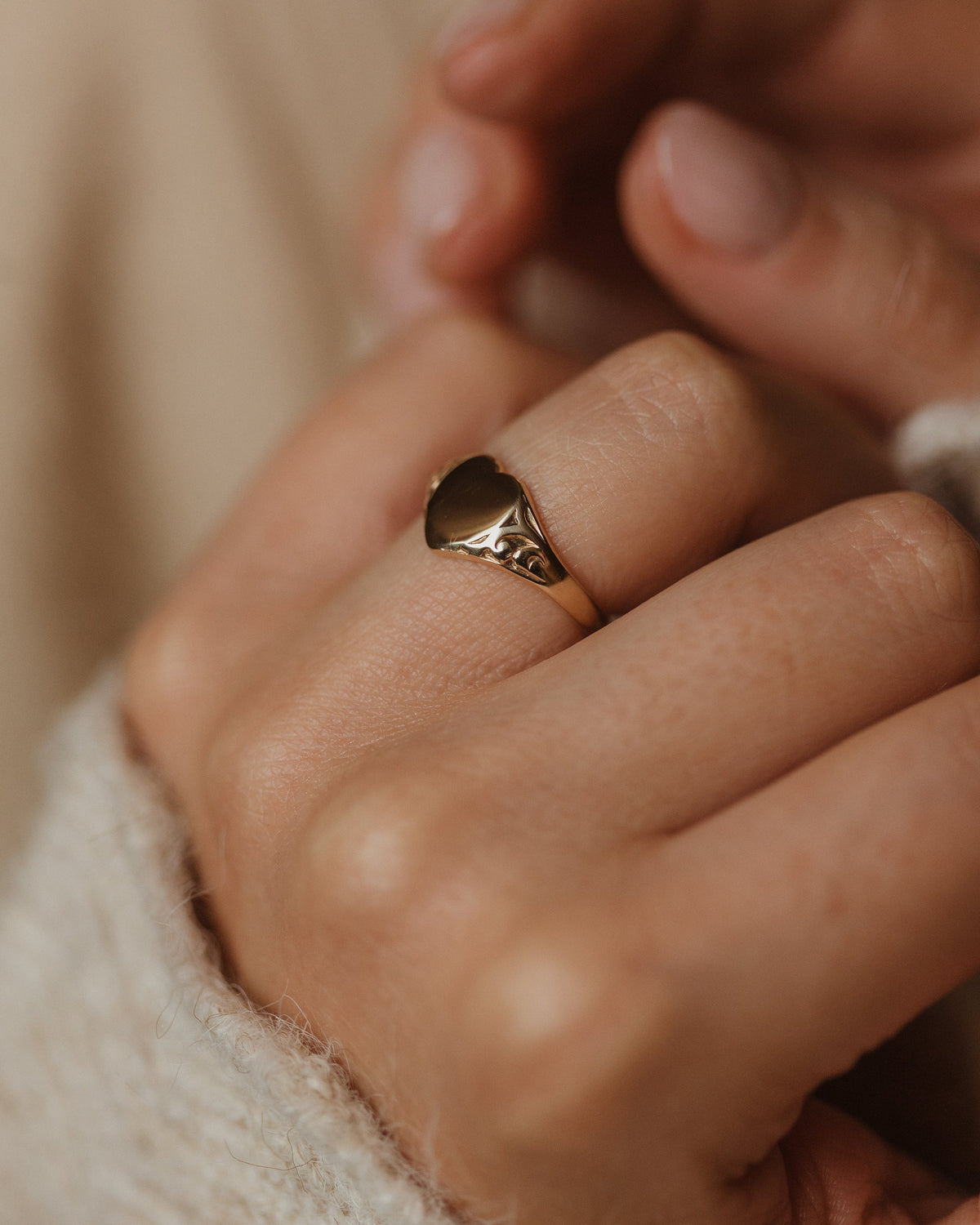 Winifred 1960 Vintage 9ct Gold Heart Signet Ring