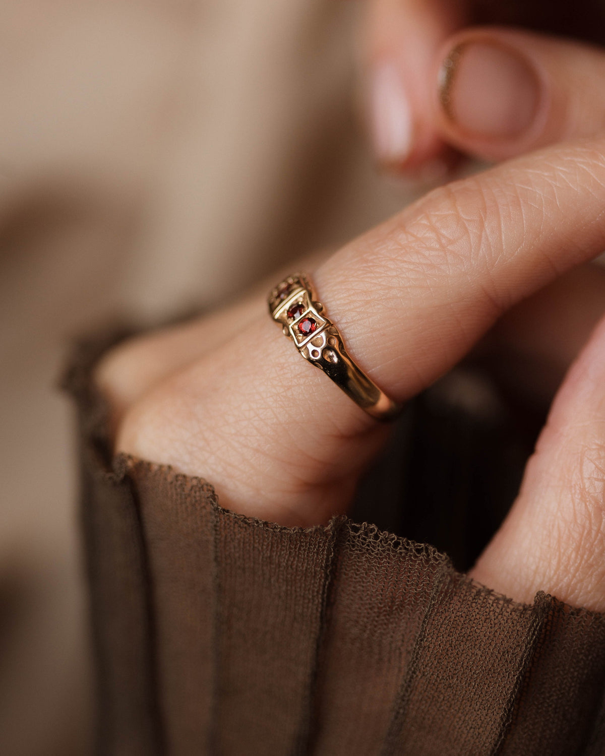 Denise Vintage 9ct Gold Garnet Five Stone Ring
