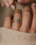Belle Vintage 9ct Gold Topaz & CZ Flowerhead Cluster Ring