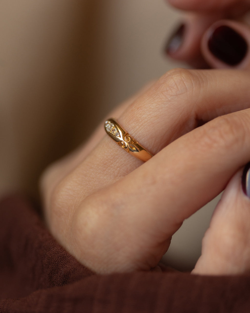 Cosima 1893 Antique Victorian 18ct Gold Diamond Five Stone Ring