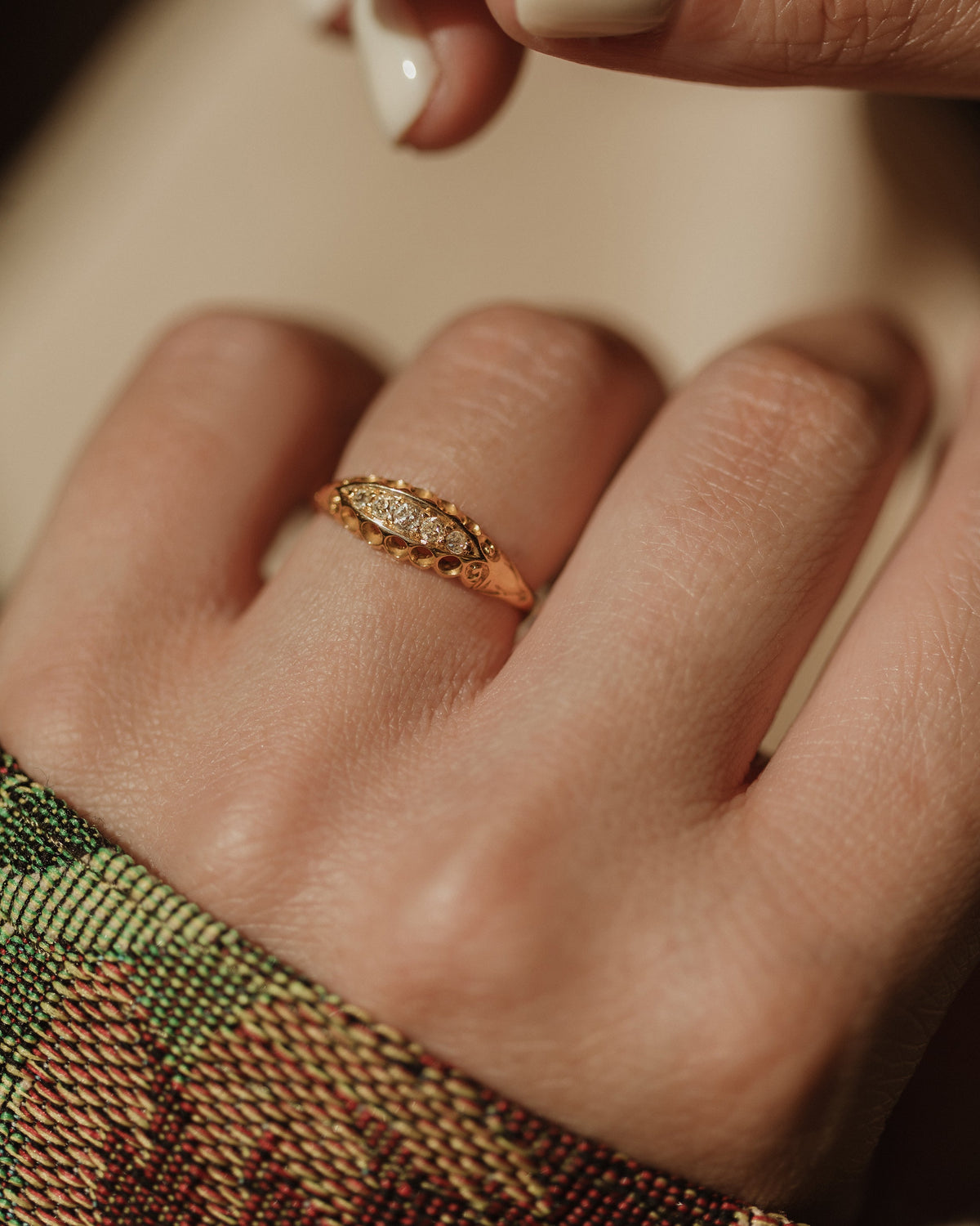 Flora 1904 Antique 18ct Gold Five Stone Diamond Ring