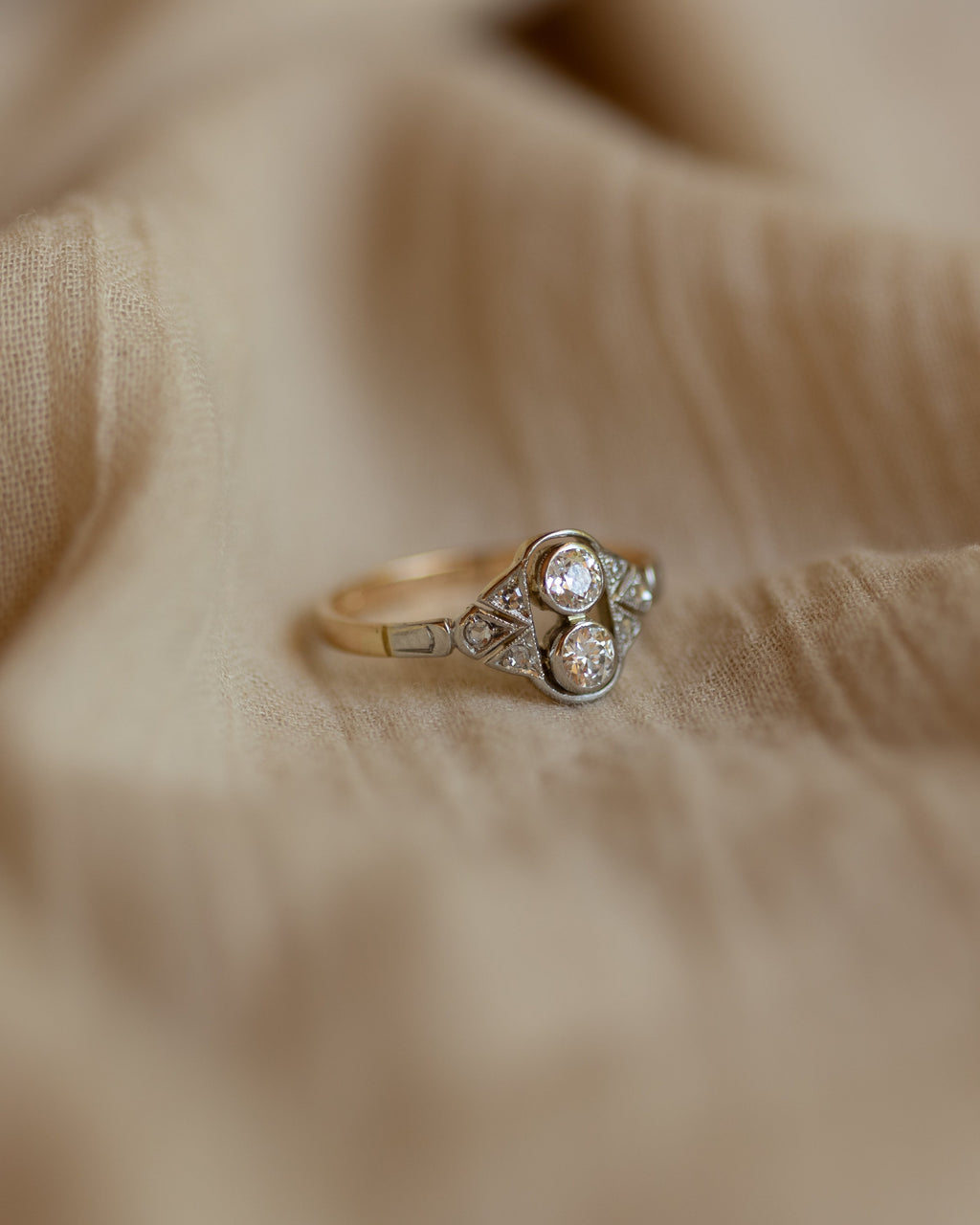Fenella Antique Art Deco 18ct Gold Diamond Panel Ring