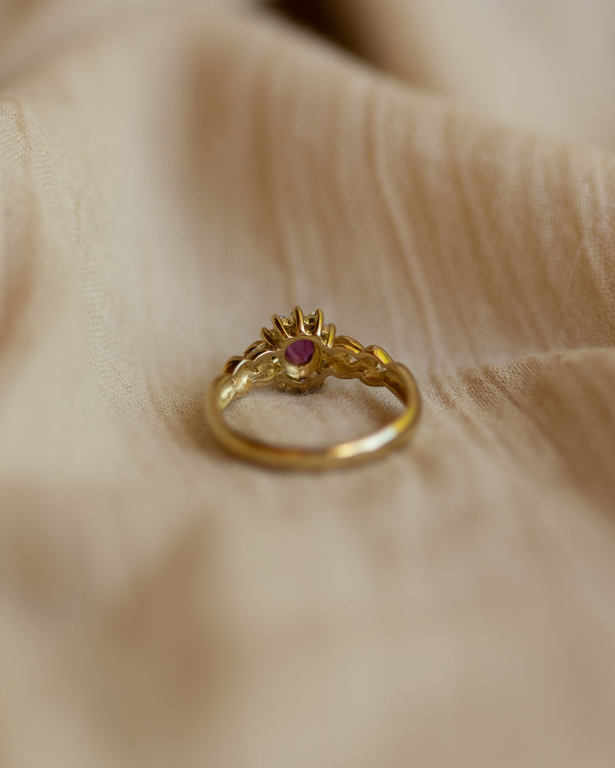 Honora Vintage 9ct Gold Ruby & Diamond Cluster Ring