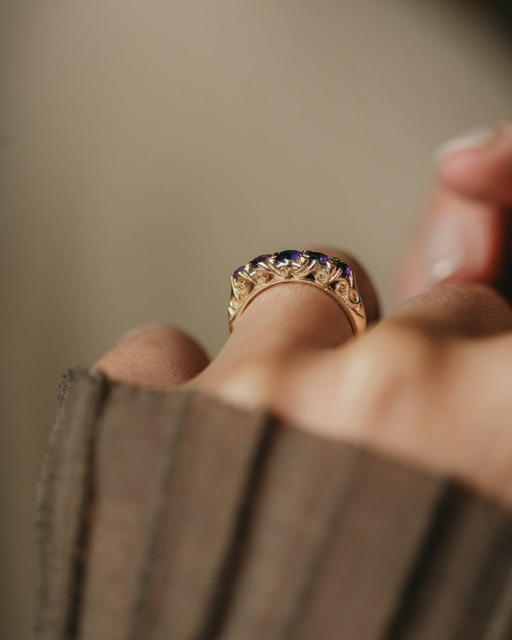 Harriet 1981 Vintage 9ct Gold Amethyst Five Stone Ring
