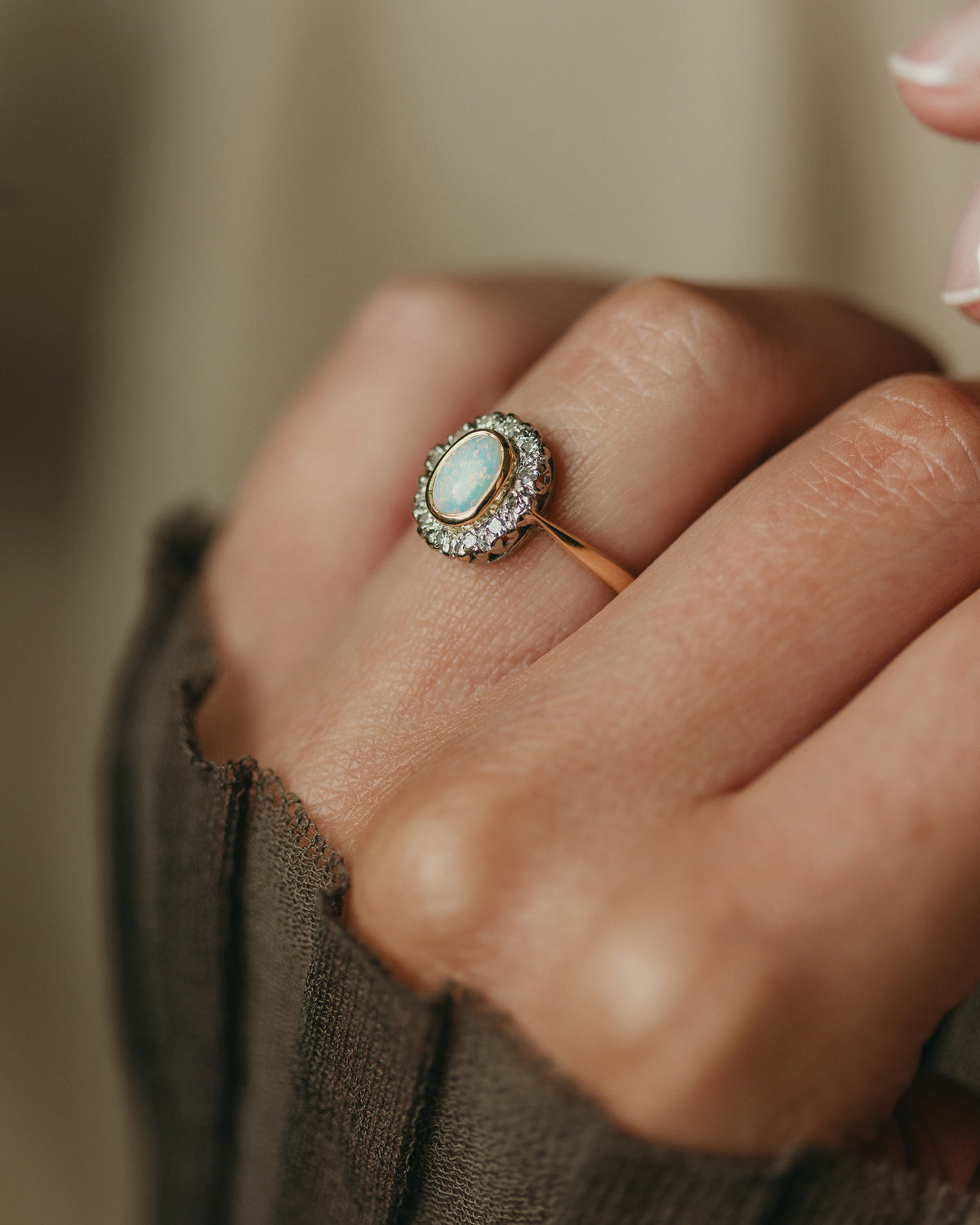 Edith Vintage 18ct Gold Opal & Diamond Cluster Ring