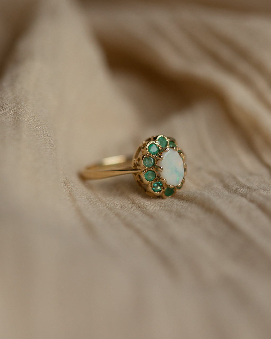 August 1979 Vintage 9ct Gold Opal & Emerald Cluster Ring