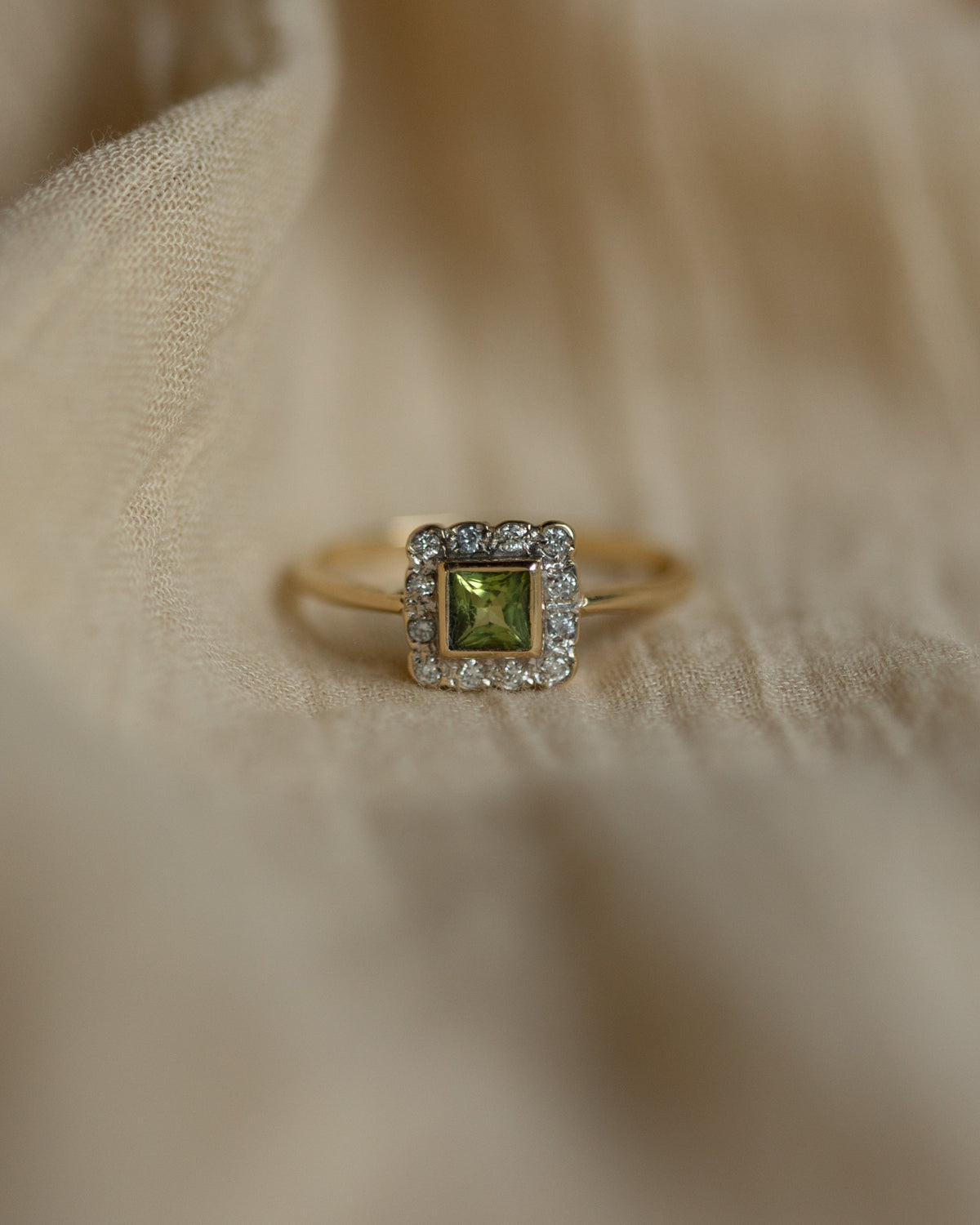 Alta Vintage 9ct Gold Peridot & Diamond Square Cluster Ring