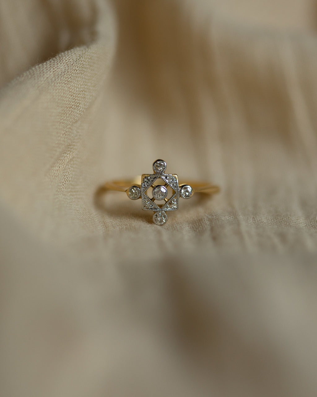 Darlene Antique Art Deco 18ct Gold Diamond Panel Ring