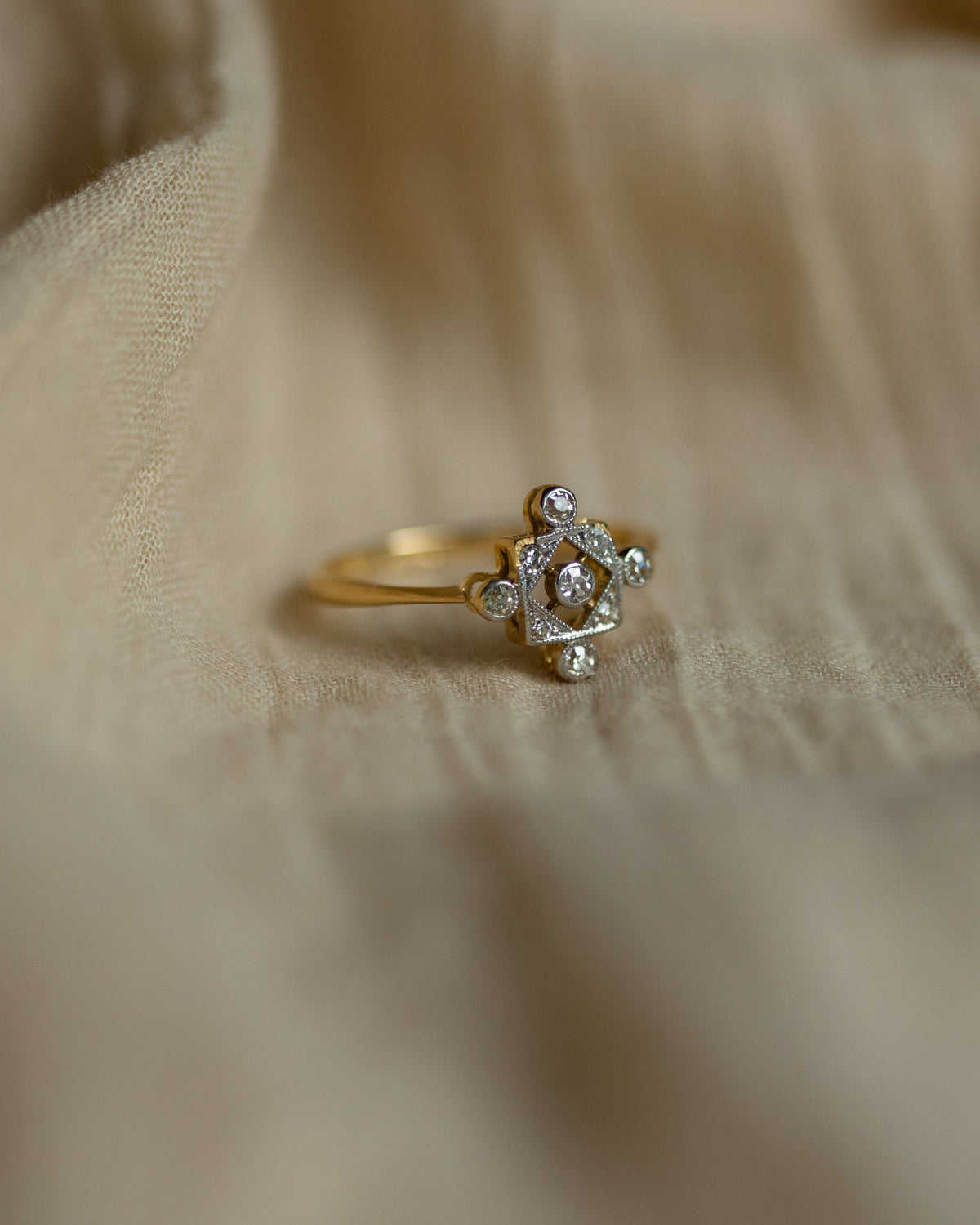 Darlene Antique Art Deco 18ct Gold Diamond Panel Ring