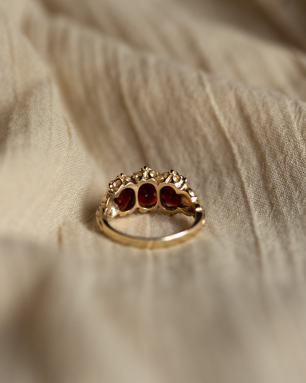 Alicia Vintage 9ct Gold Garnet Trilogy Ring