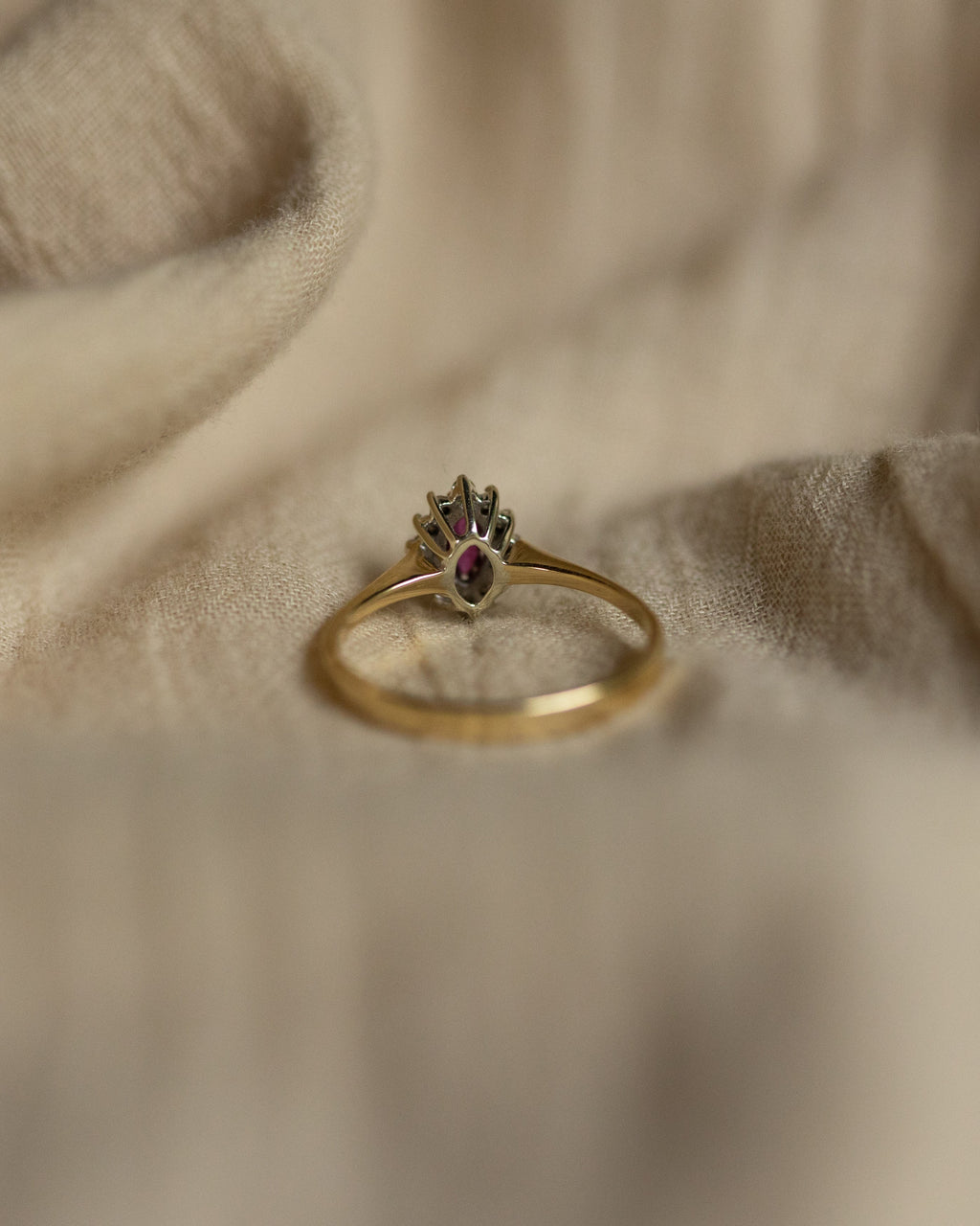 Avril 1985 Vintage 9ct Gold Ruby & Diamond Marquise Cluster Ring