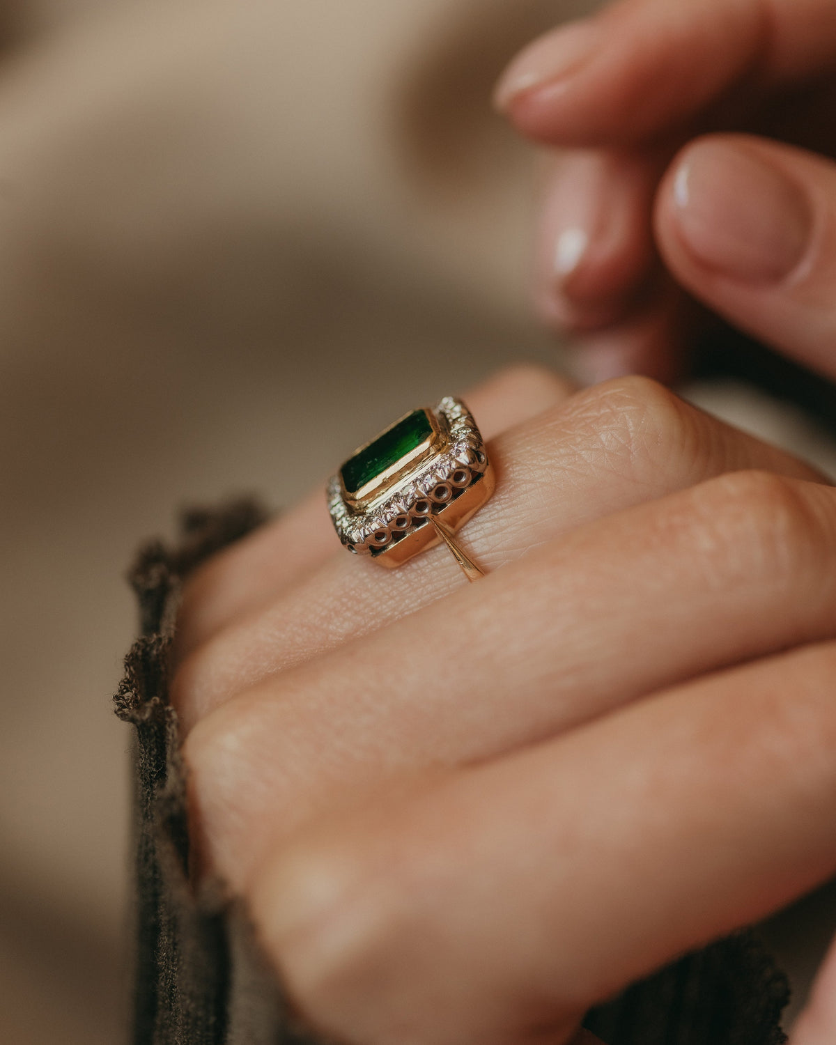 Olive Vintage 18ct Gold Emerald & Diamond Cluster Ring