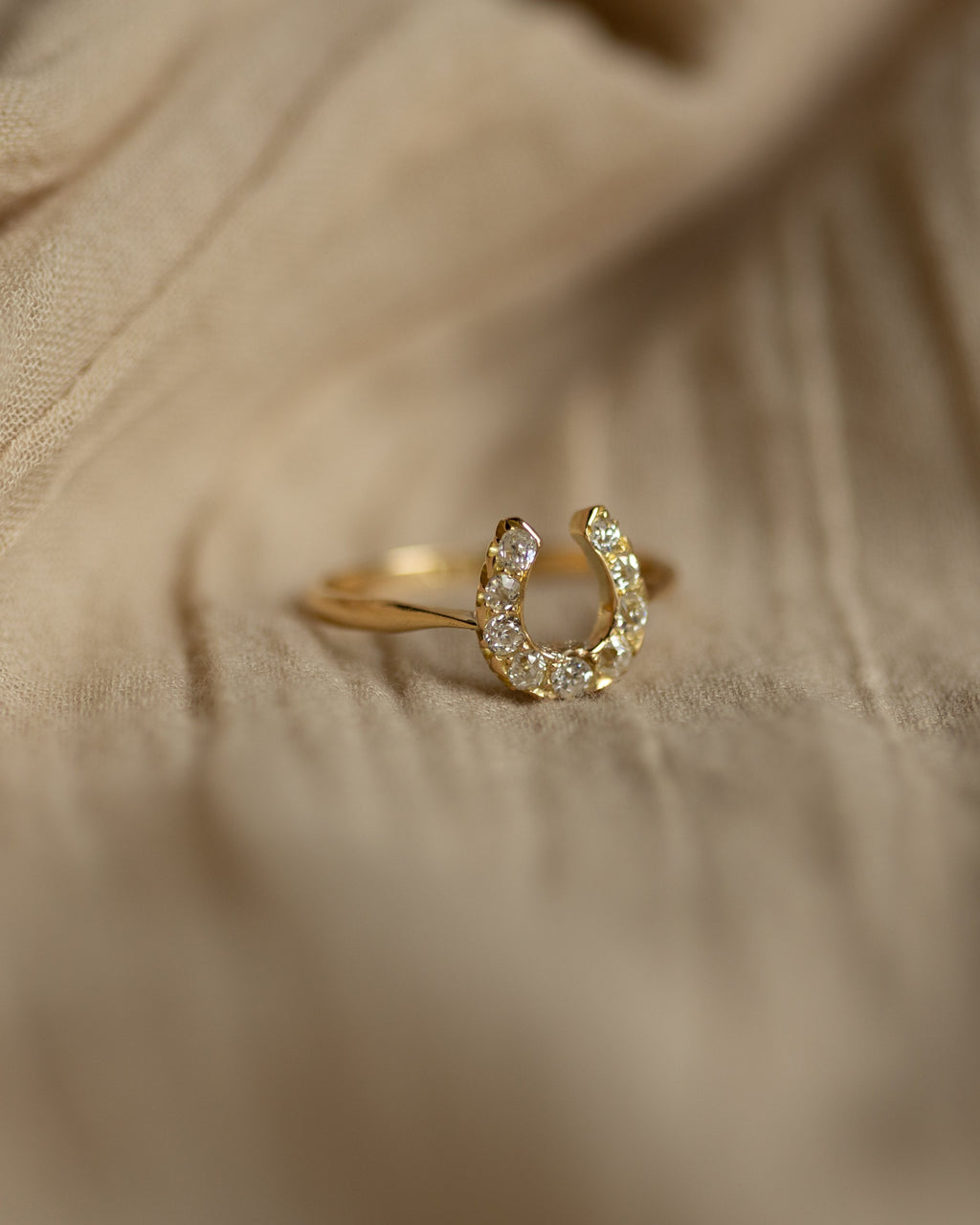 Mamie Antique 18ct Gold Diamond Horseshoe Ring