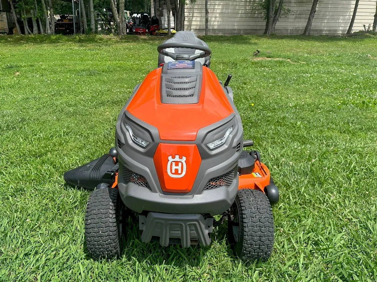 Husqvarna TS 148XK 48″ Lawns Tractors 24HP KOH (Scratch and Dent) image 1