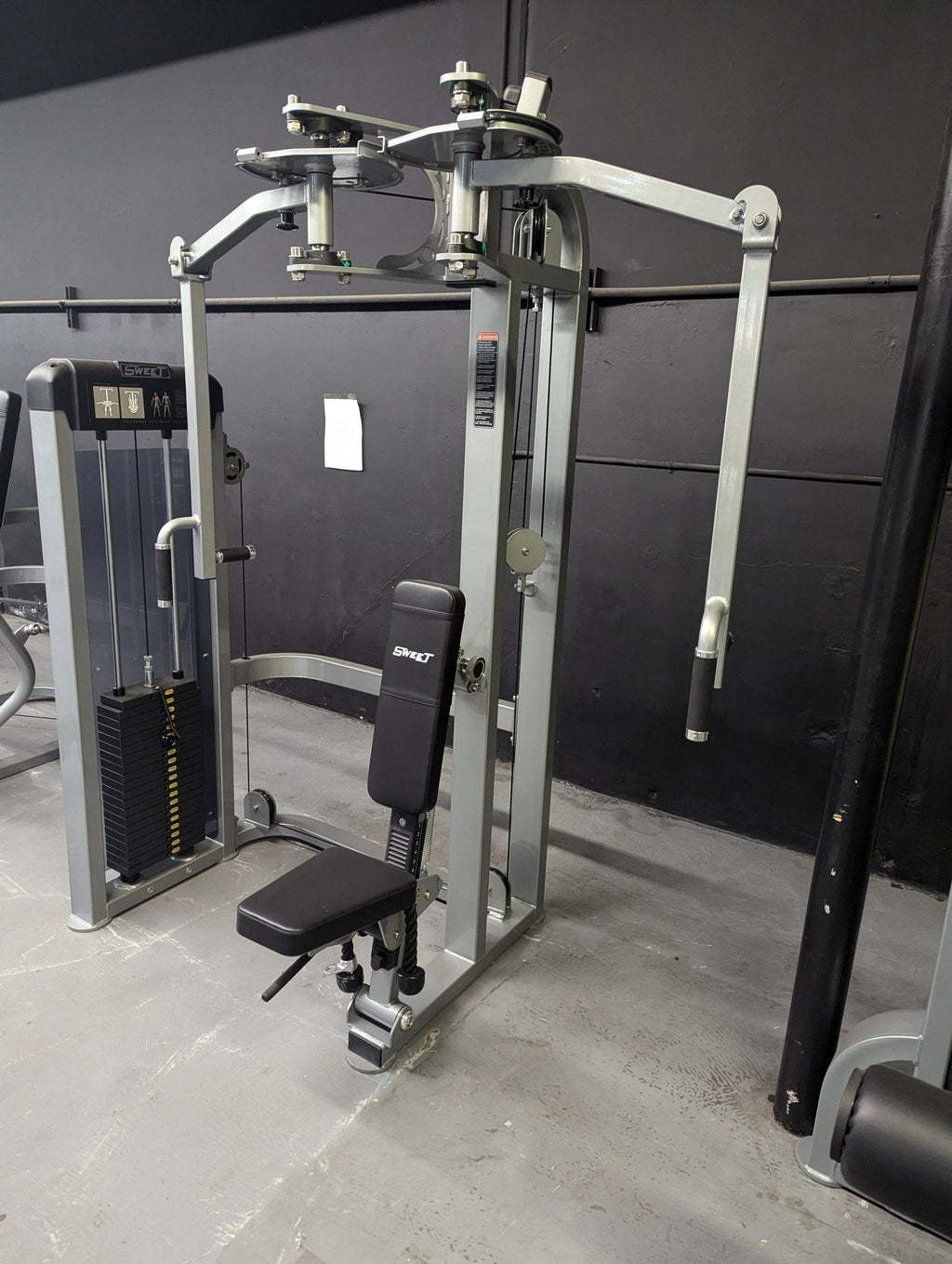 Sweet Pec Deck / Rear Delt image 0