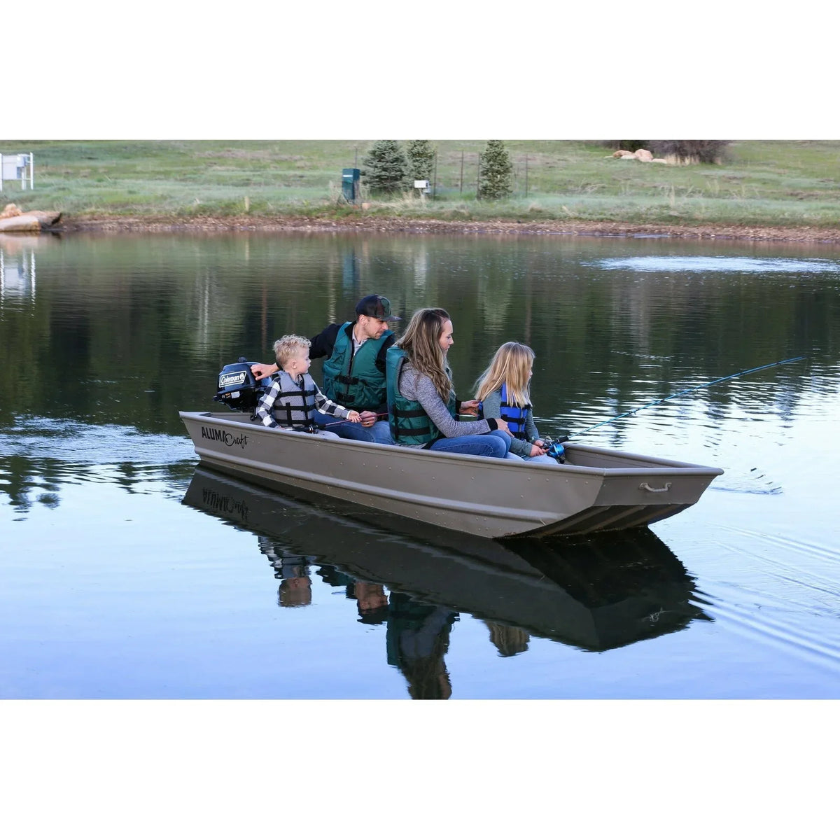Coleman Powersports 5 HP 4 Stroke Outboards Boat Motors with Easy Pull Start F5BMS image 1