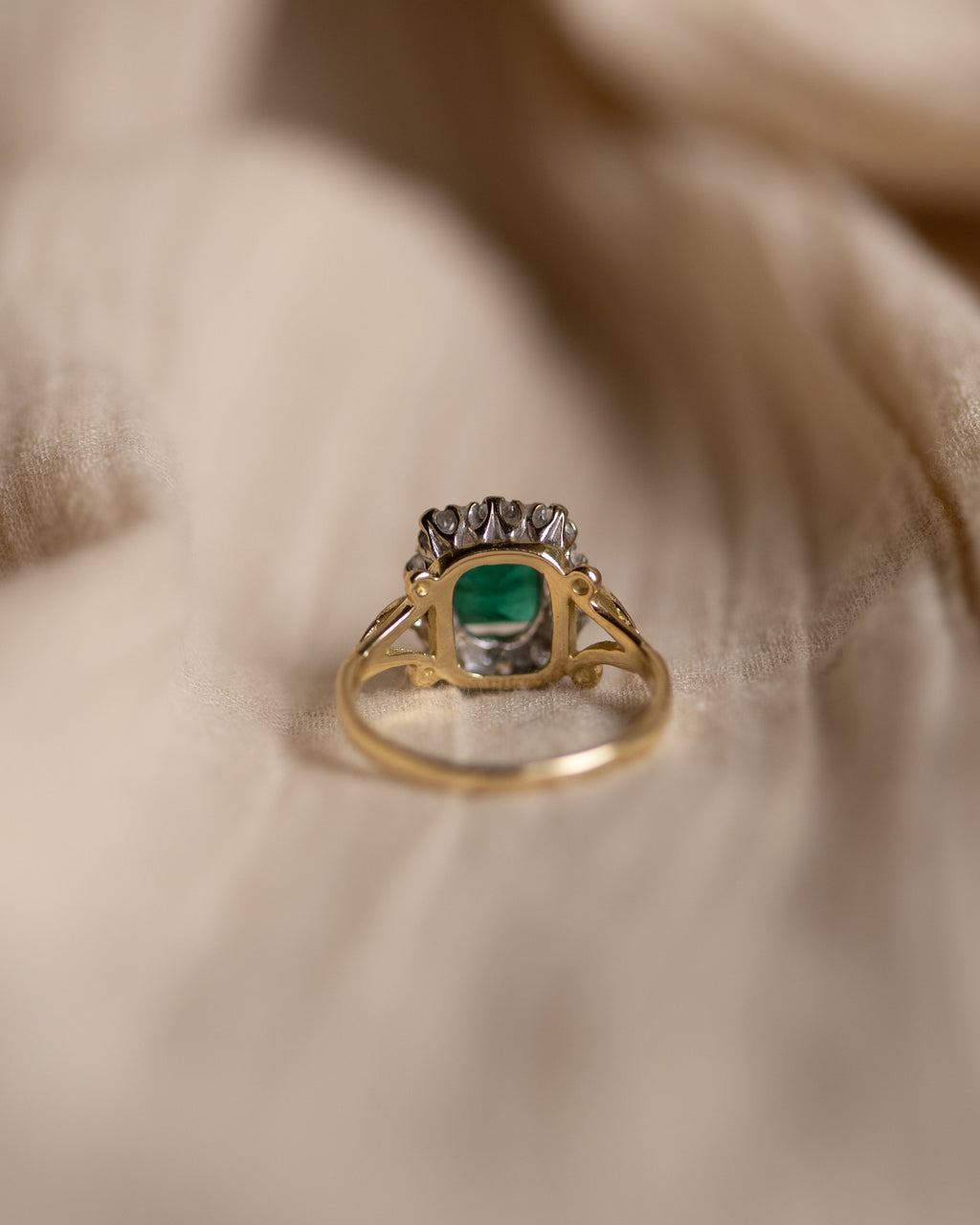 Pepper 1998 Vintage 18ct Gold Emerald & Diamond Cluster Ring