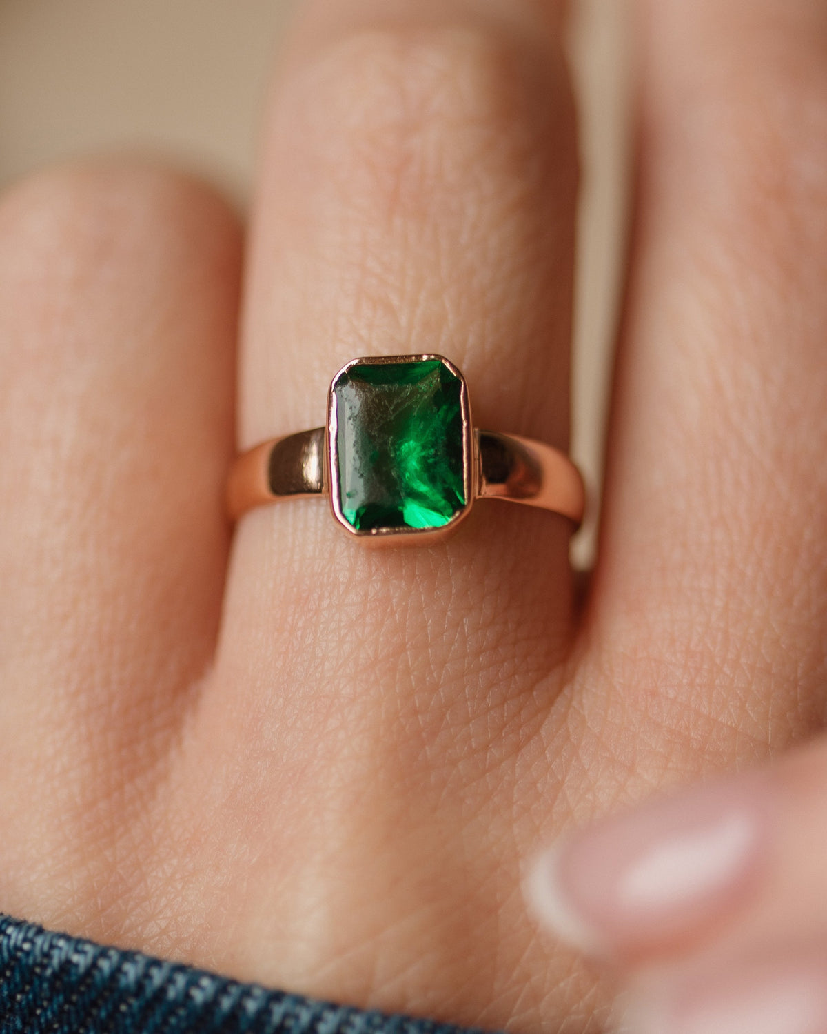 Seraphie 1905 Antique 9ct Gold Paste Single Stone Ring