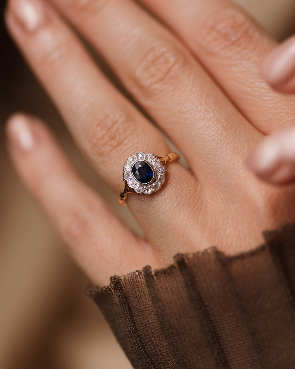 Mariam Antique 18ct Gold Sapphire & Diamond Cluster Ring
