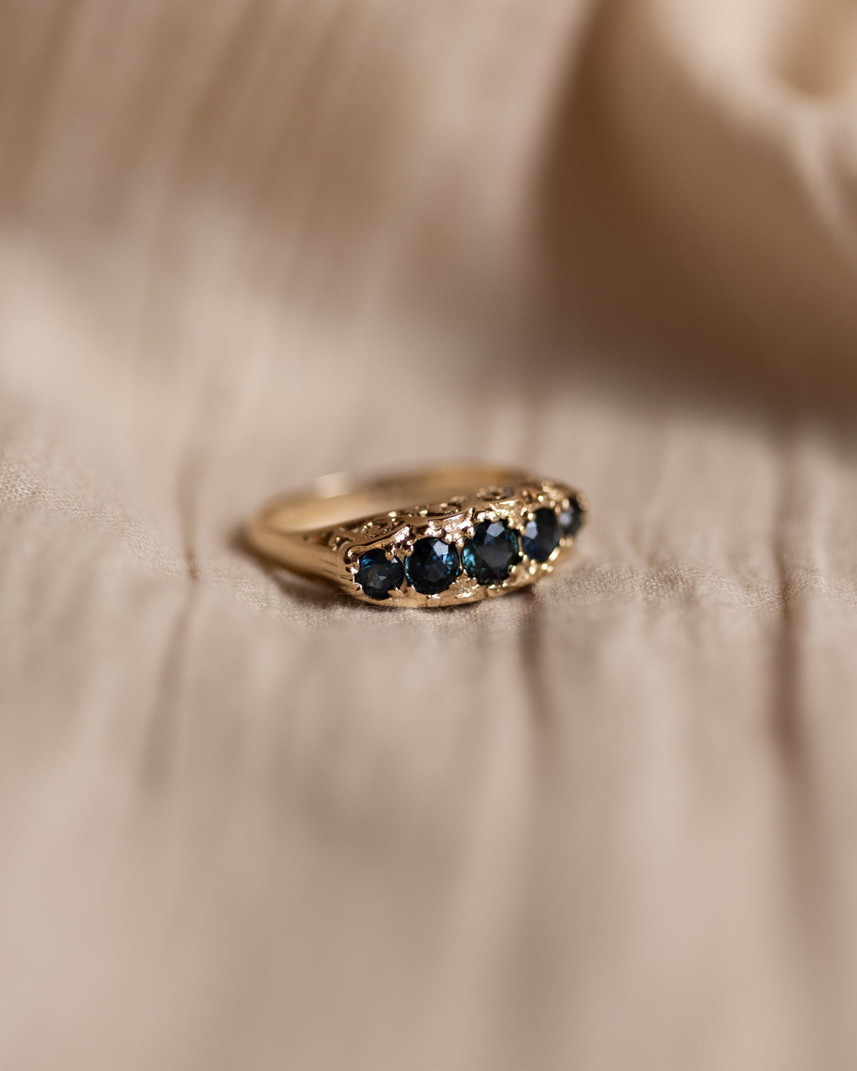 Henrietta 1978 Vintage 9ct Gold Blue Topaz Five Stone Ring