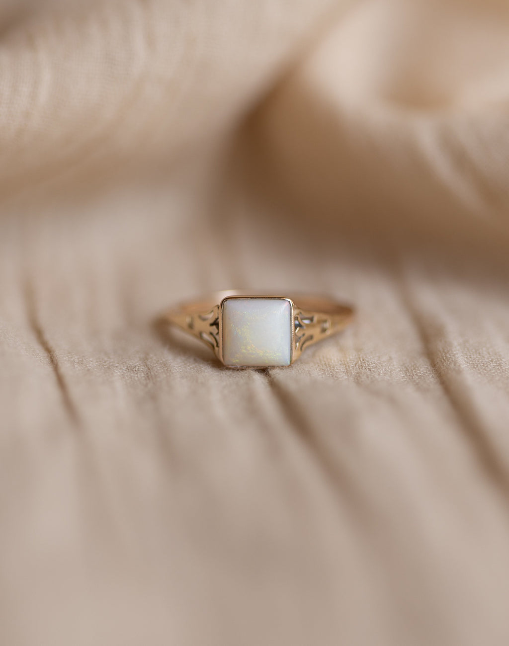Janet Antique Art Deco 9ct Gold Opal Single Stone Ring