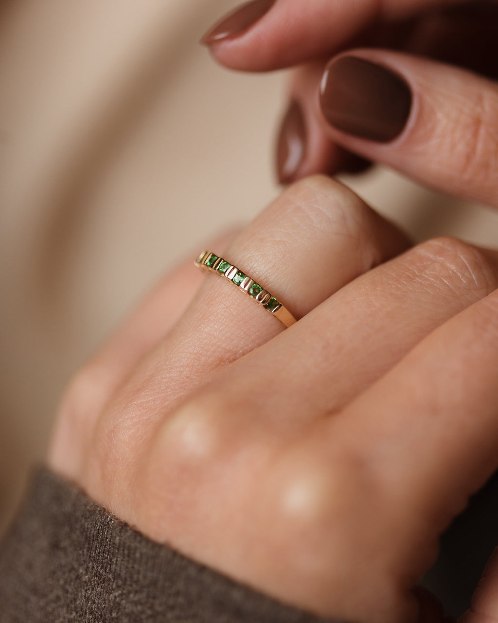 Georgia Vintage 9ct Gold Emerald Half Eternity Ring