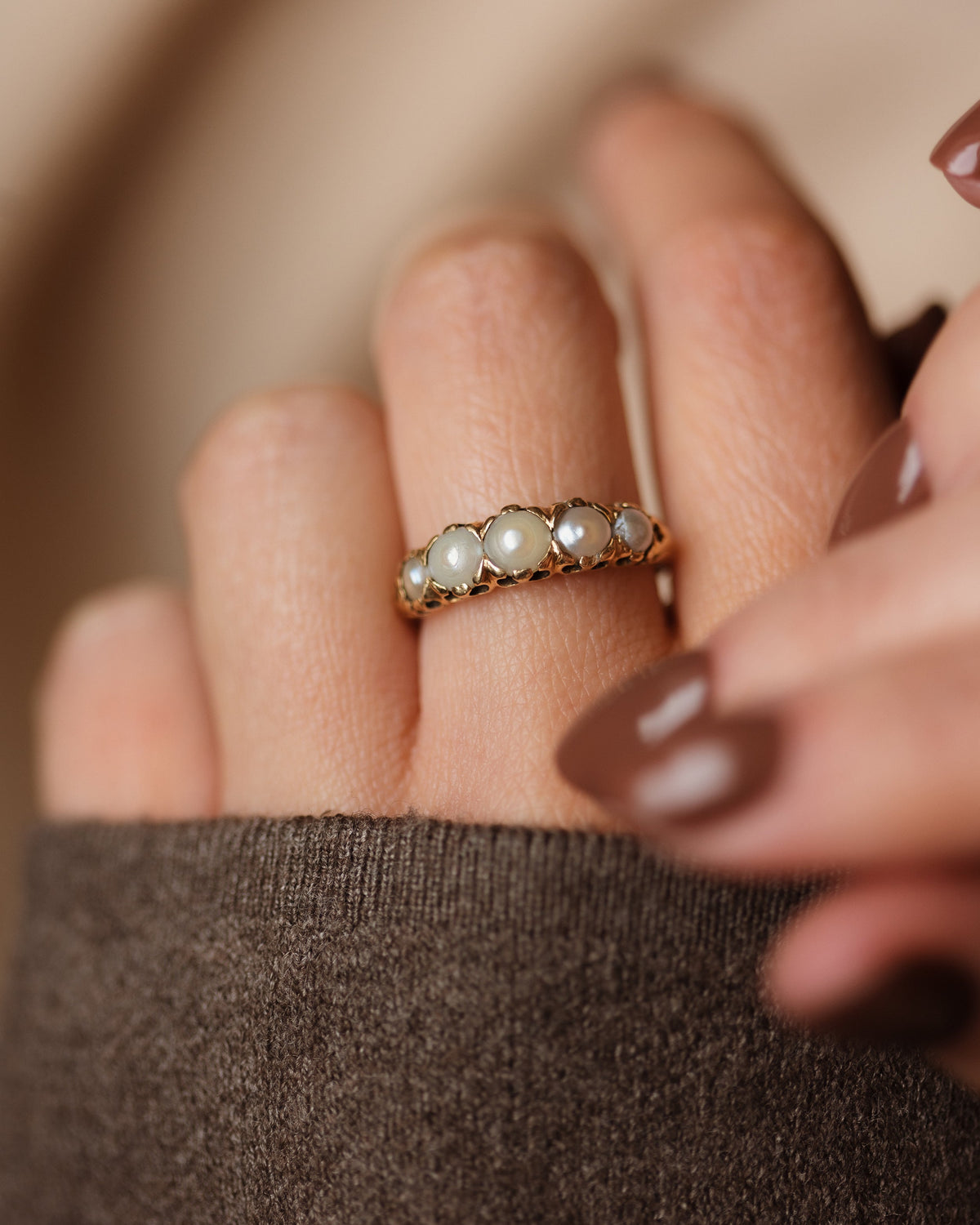 Thomasina Vintage 18ct Gold Pearl Five Stone Ring