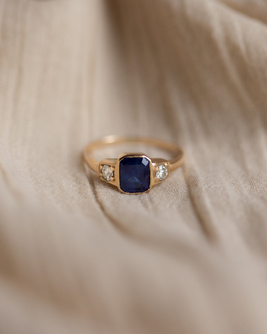 Rowan Antique 15ct Gold Sapphire & Diamond Trilogy Ring