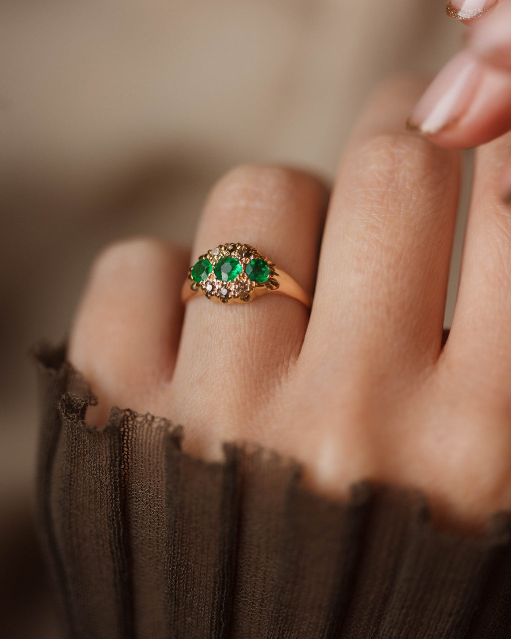 Antonia Antique 18ct Gold Emerald & Diamond Cluster Ring