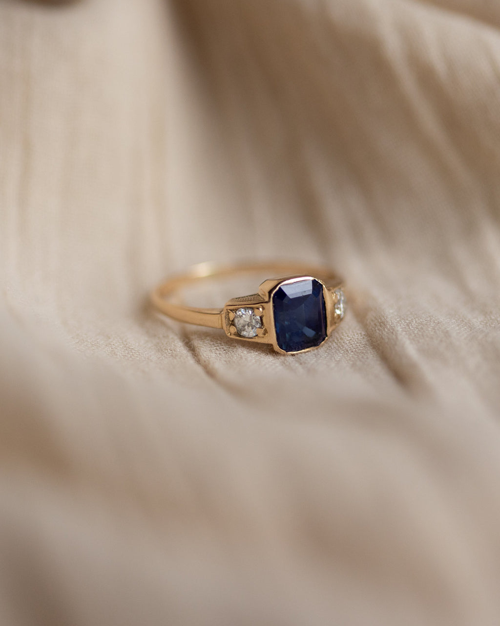 Rowan Antique 15ct Gold Sapphire & Diamond Trilogy Ring