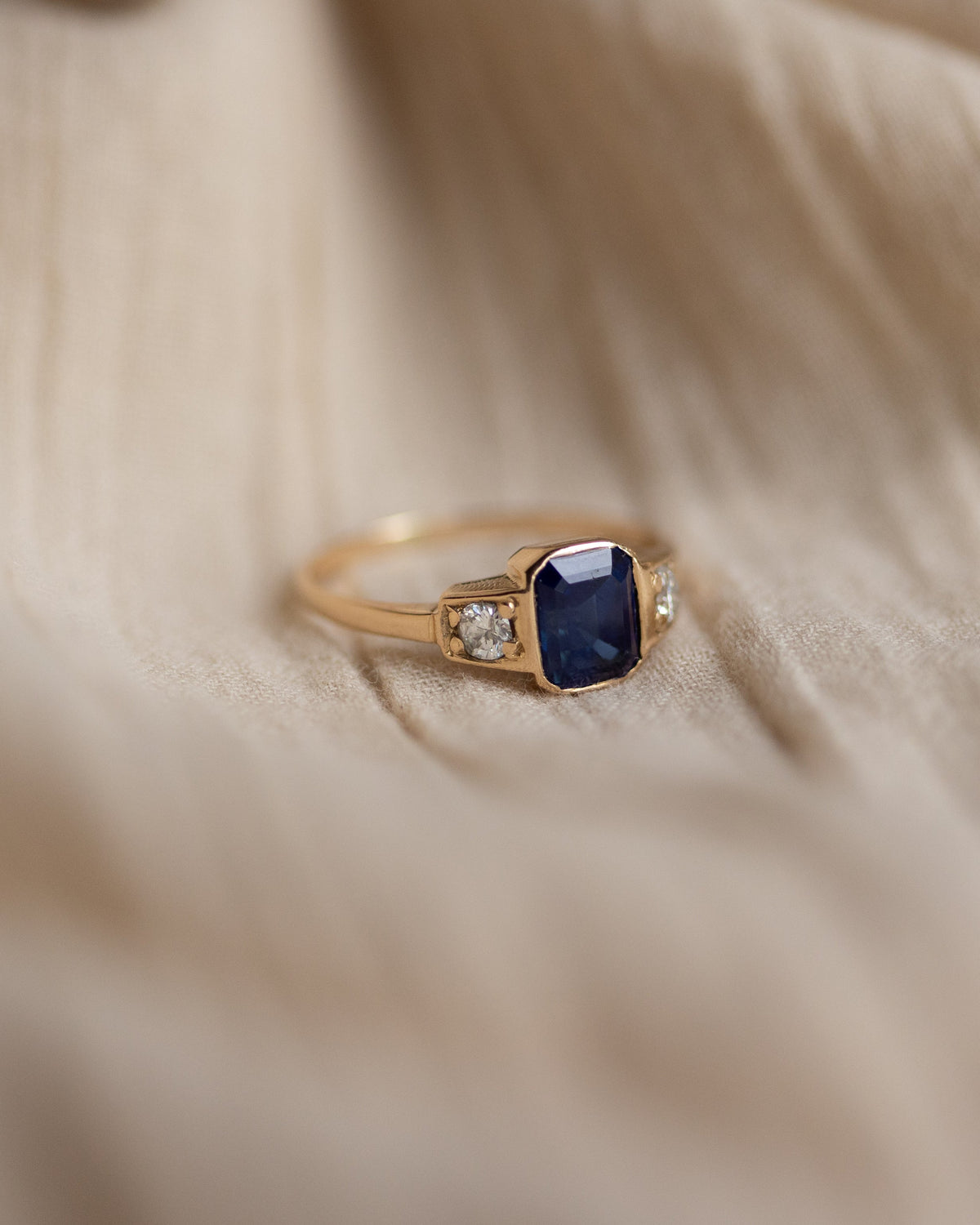 Rowan Antique 15ct Gold Sapphire & Diamond Trilogy Ring