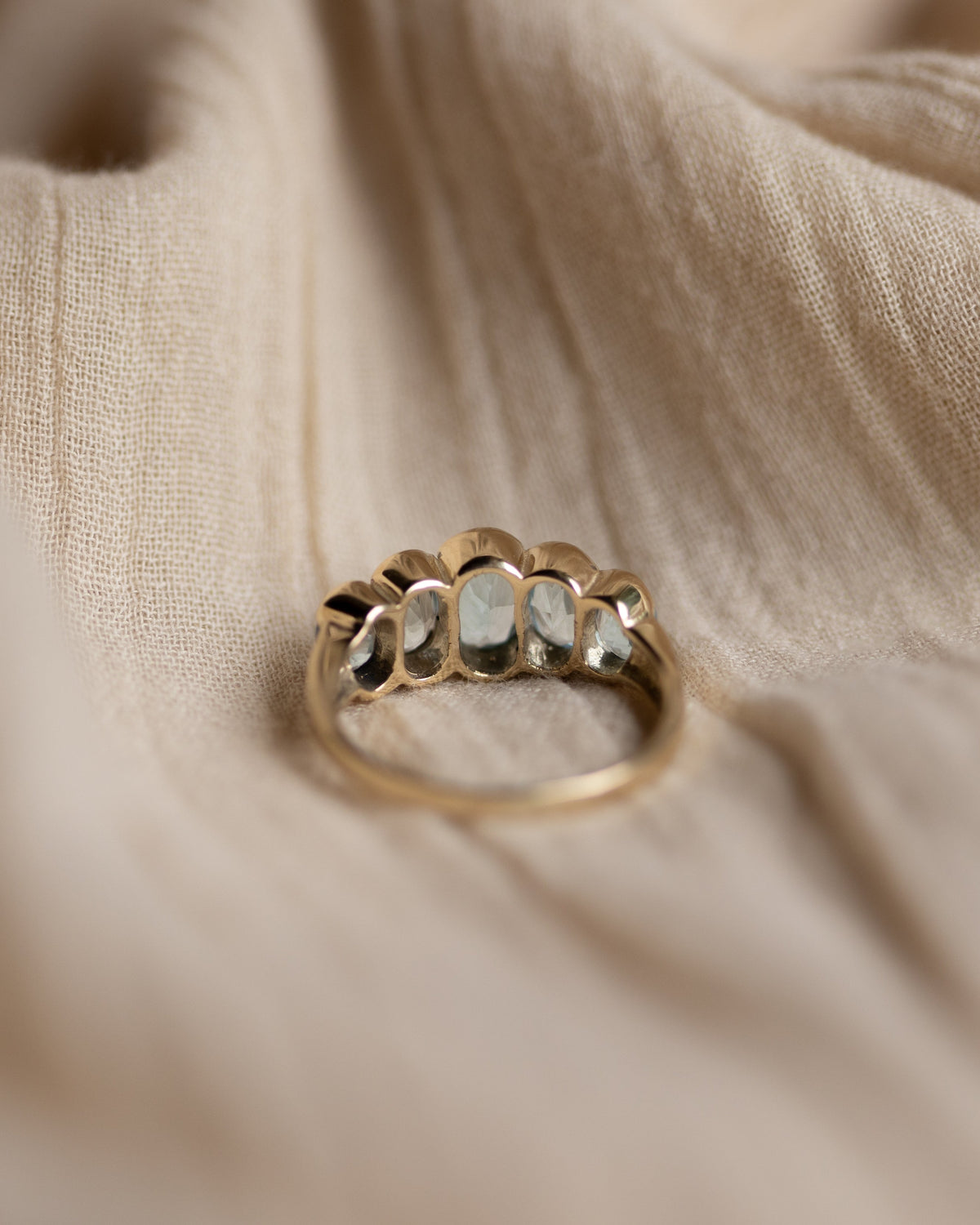 Stella Vintage 9ct Gold Blue Topaz Five Stone Ring