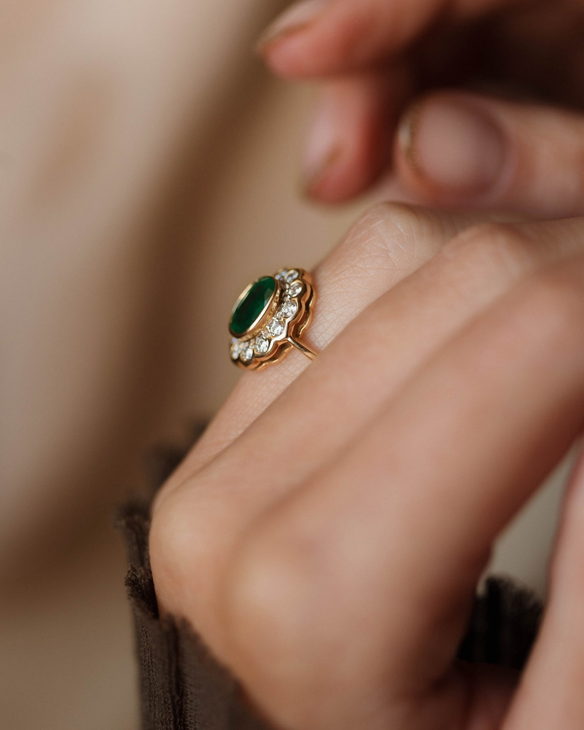 Norah Vintage 18ct Gold Emerald & Diamond Cluster Ring