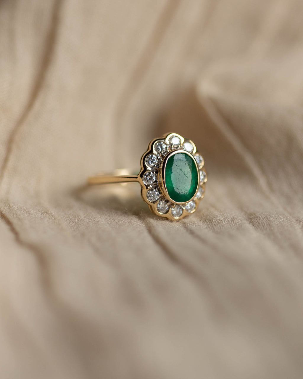 Norah Vintage 18ct Gold Emerald & Diamond Cluster Ring
